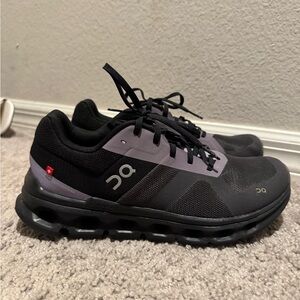 On Cloud Purple and Black Cloudrunner size 9